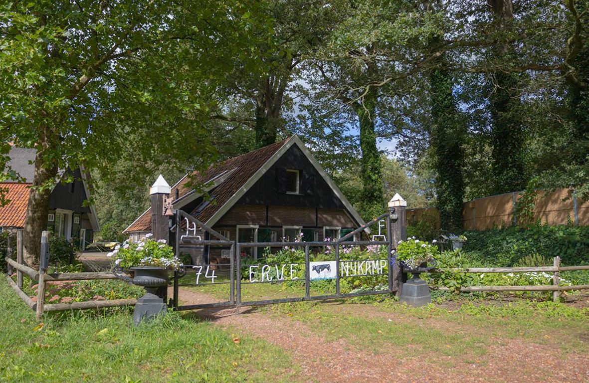 Villa Erve Nijkamp à Tubbergen Extérieur photo